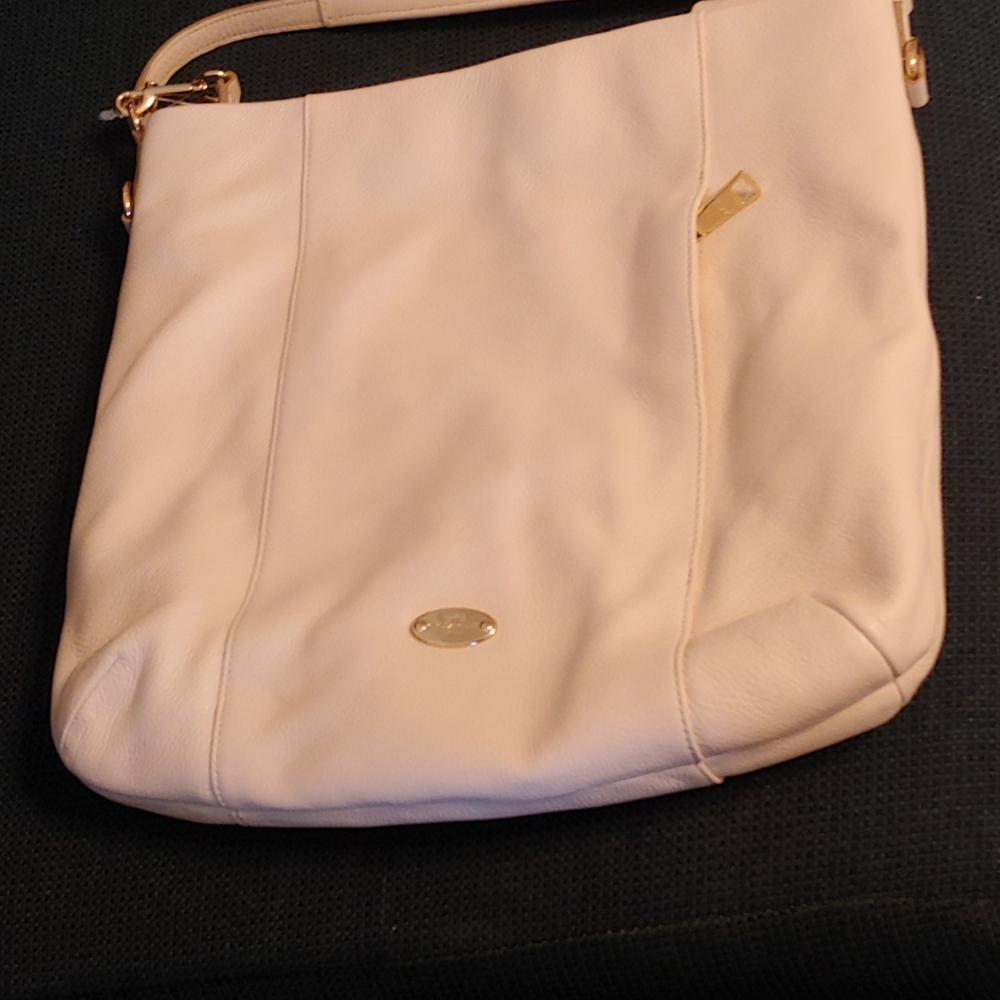 COACH SOFT LEATHER HANDBAG